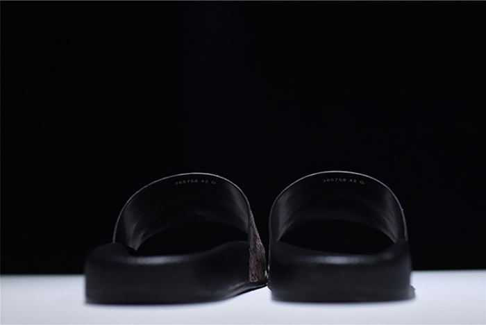 G*u*i leather slide sandal with tiger 456234 k5y00 8919