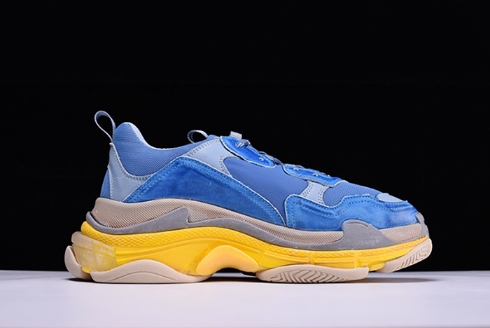 BALENCIAGA 17FW TRIPLE S"CREAM" Washed Show Snea Grey MENS 483513W06E