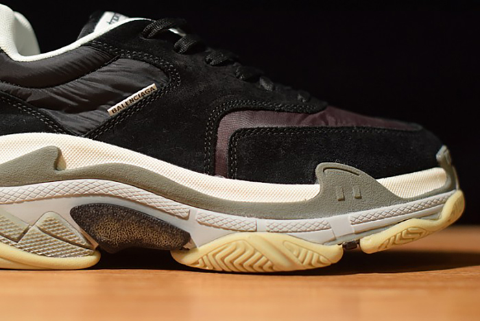 Balenciaga Triple S Black Burgundy 514008 W09S1 1058