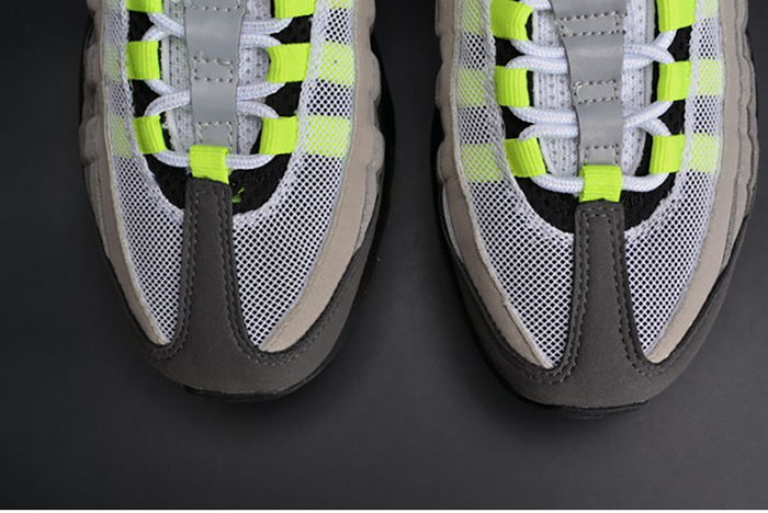 Nike mens Court Vapor RF x Air Max 95 "Neon" black 554970-071
