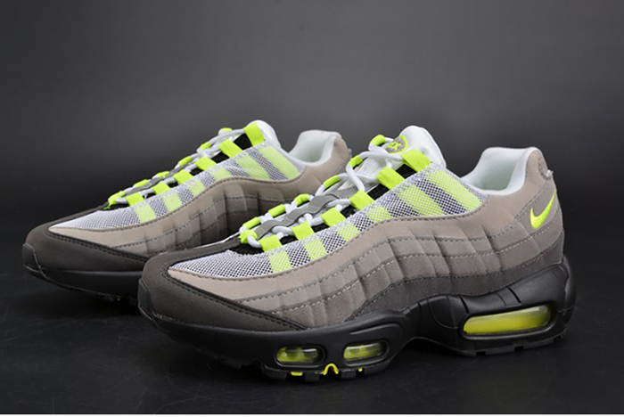 Nike mens Court Vapor RF x Air Max 95 "Neon" black 554970-071