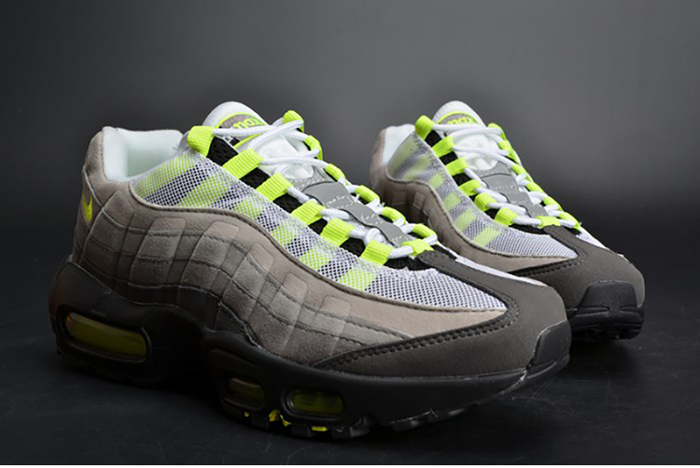 Nike mens Court Vapor RF x Air Max 95 "Neon" black 554970-071