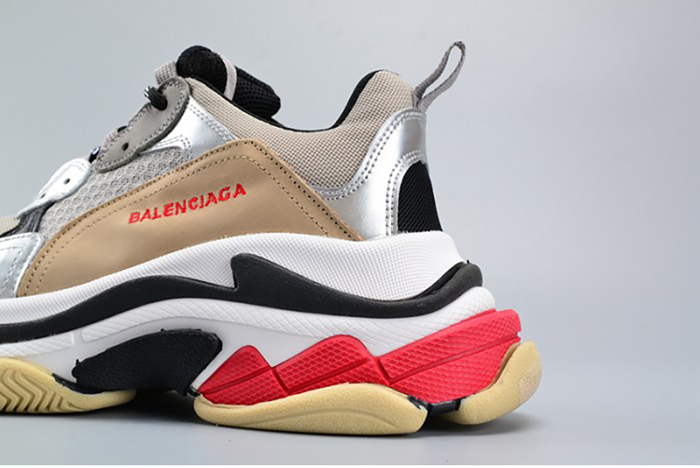 BALENCIAGA 17FW TRIPLE S 656686-W06G0-1001