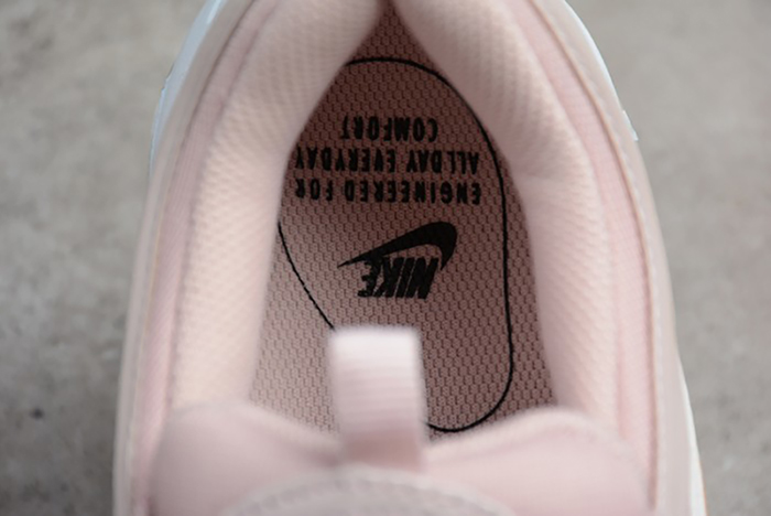 NIKE womens AIR MAX 97 PRM "PINK SCALES" 917646-600