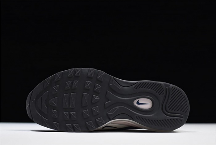 NIKE Women