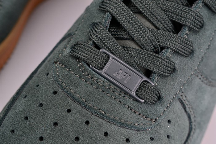 Nike Air Force 1 ´07 LV8 Suede Outdoor Green Brand MENS AA1117-300