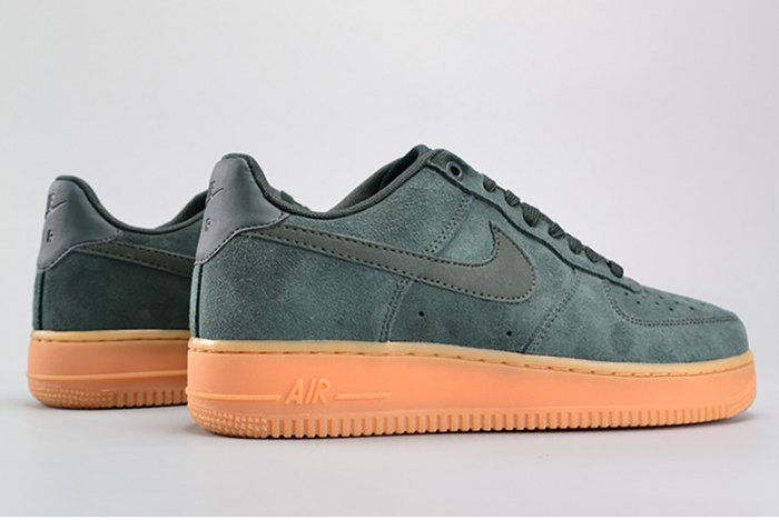 Nike Air Force 1 ´07 LV8 Suede Outdoor Green Brand MENS AA1117-300