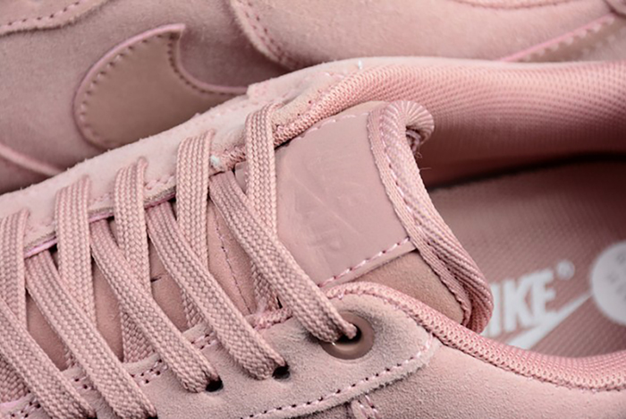 NIKE AIR FORCE 1 LOW "PARTICLE PINK" AA1117-600