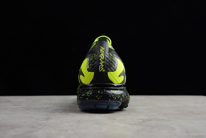 Acronym Nike Mens Air VaporMax Moc 2 Black Volt AQ0996-007