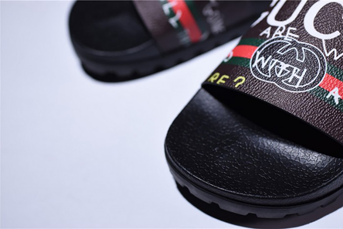 G*u*i leather slide sandal with gg logo mens