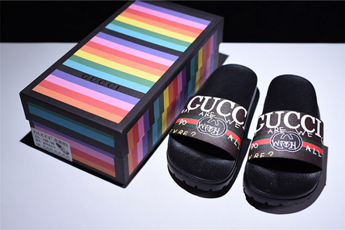 G*u*i leather slide sandal with gg logo mens