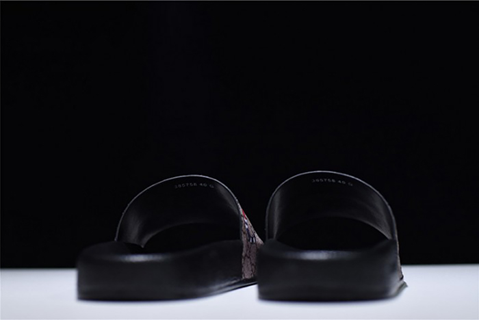 G*u*i leather slide sandal with snake