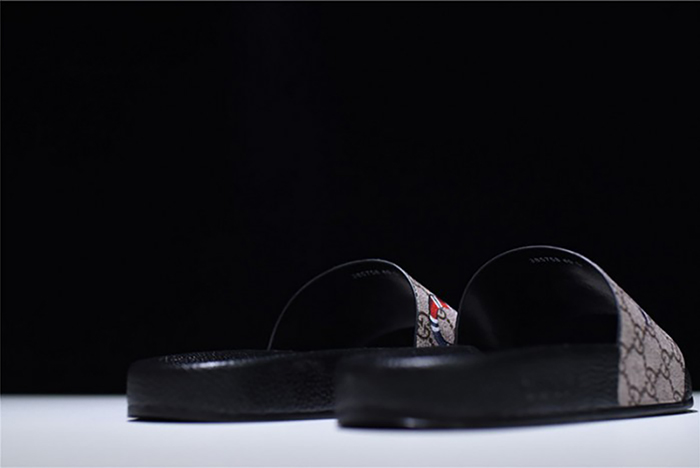 G*u*i leather slide sandal with snake
